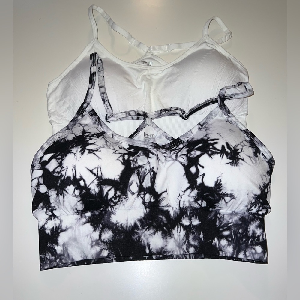 Size medium sports bras black tie dye and solid white